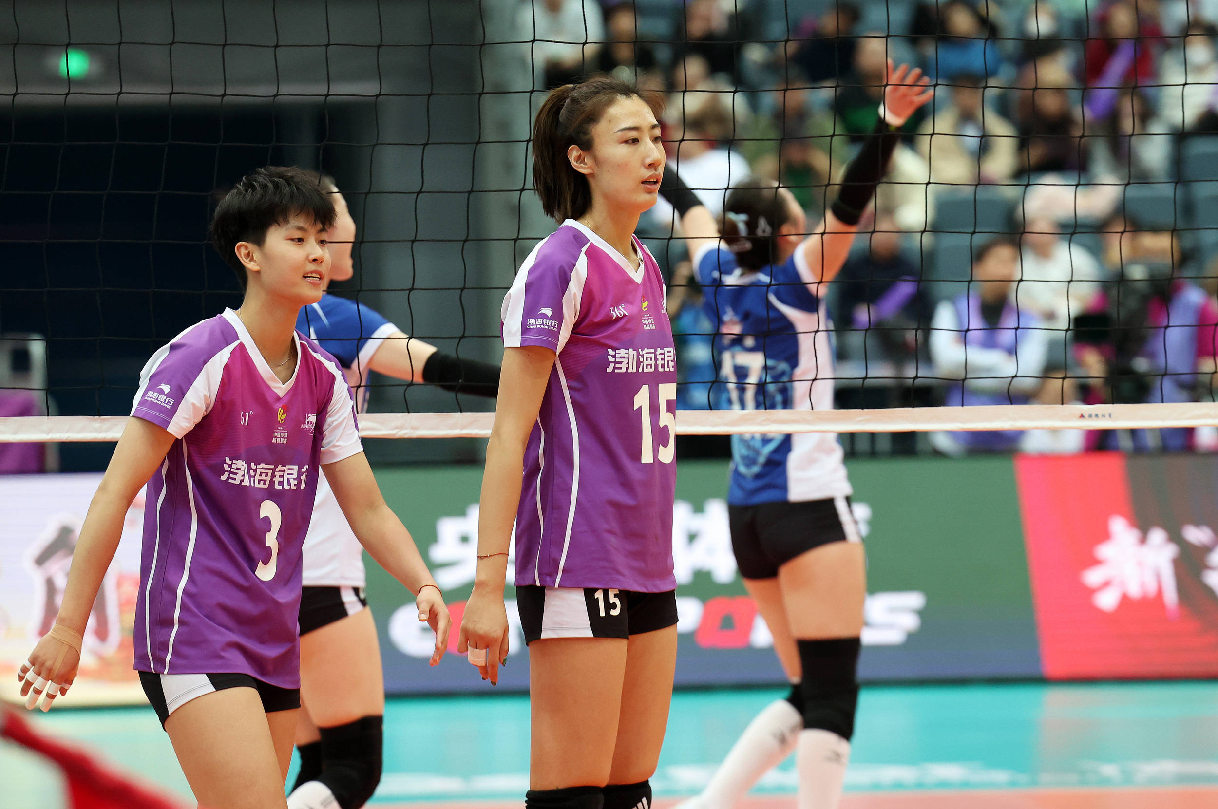 中国女排关键时刻救险，国米力保胜局拿下系列赛